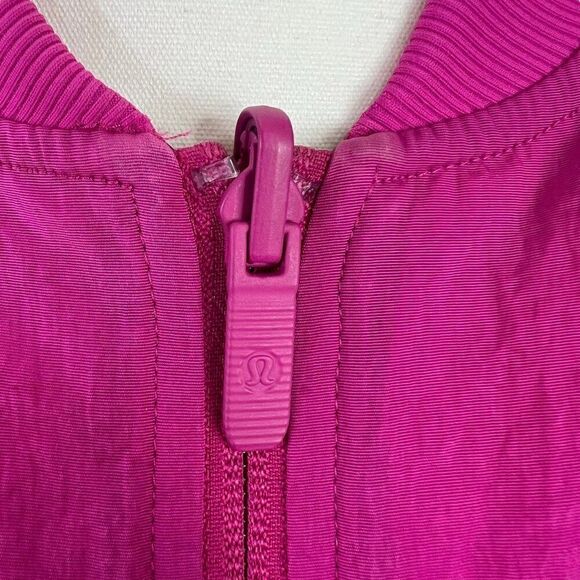 Lululemon Non-Stop Reversible Bomber in Ripened Raspberry Size 6 - Picture 6 of 11
